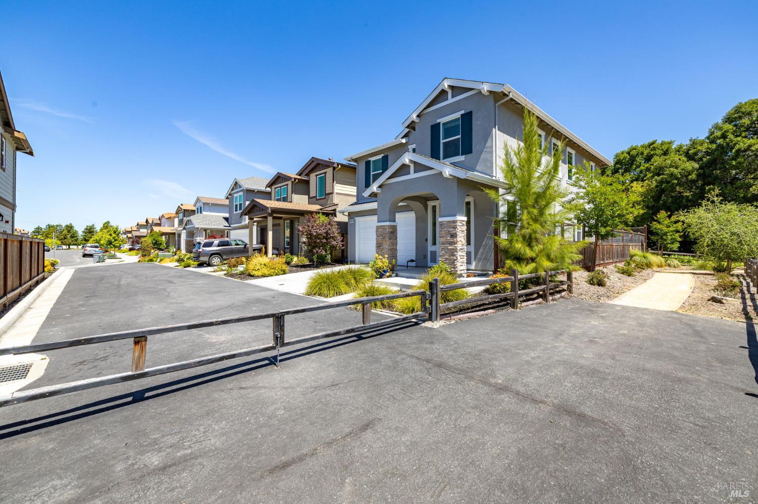 1273 Del Rancho Way Petaluma, CA 94954 - Photo 25 of 25 a view of a house with a park