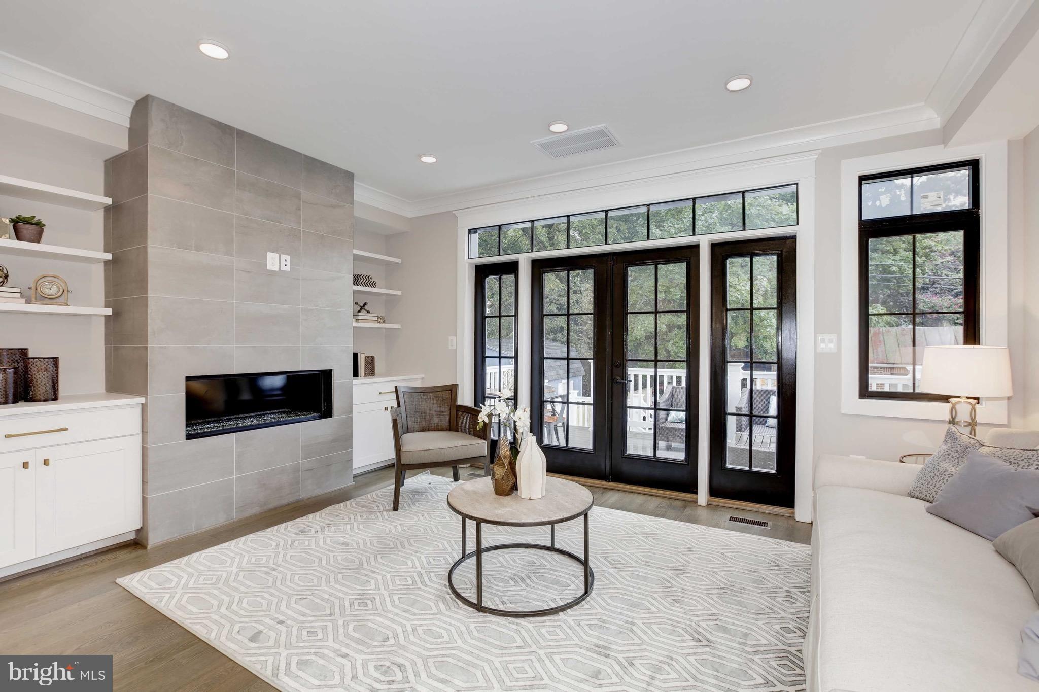 3620 S Street Northwest Washington, DC 20007 - Photo 12 of 29 Family Room