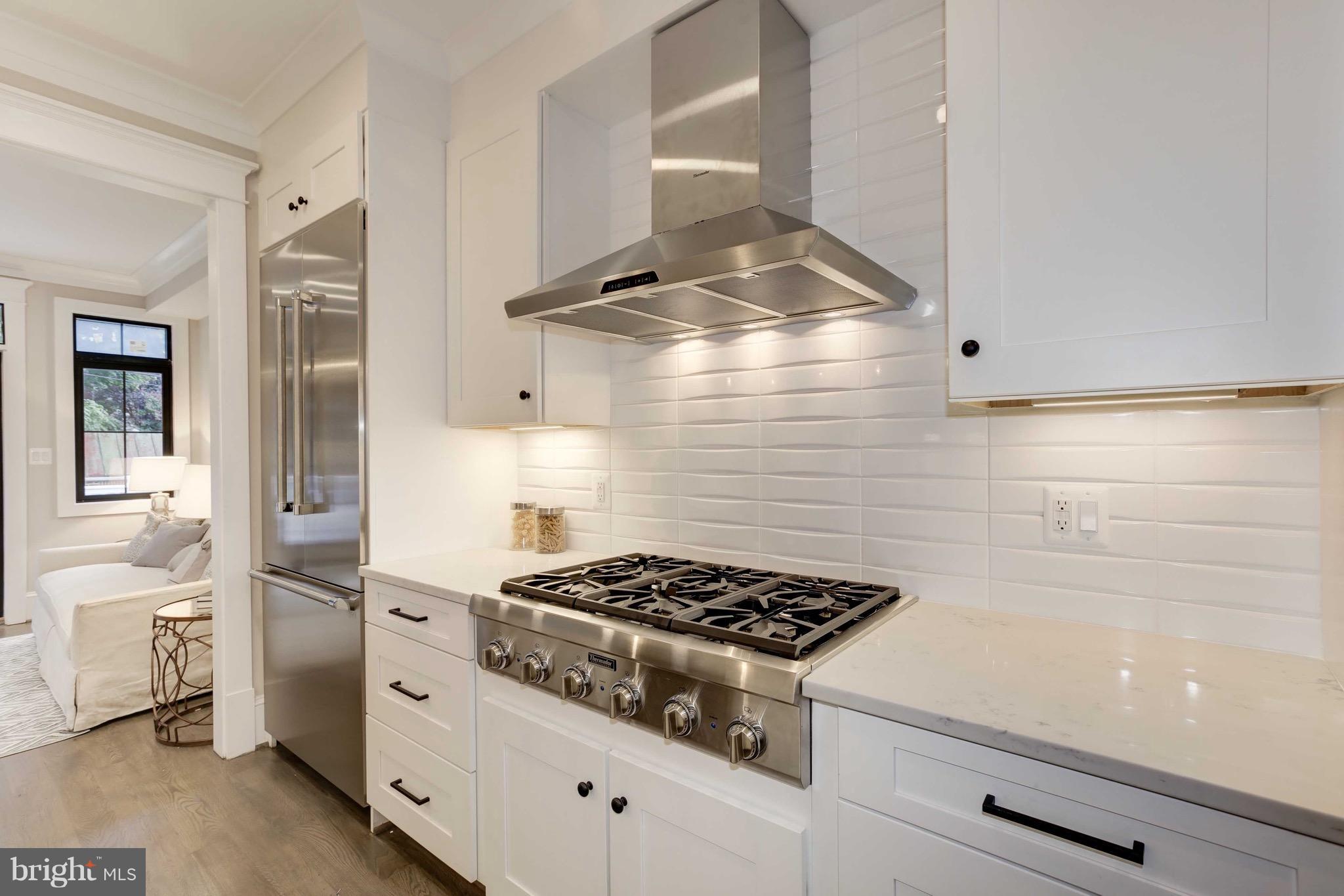 3620 S Street Northwest Washington, DC 20007 - Photo 8 of 29 Kitchen