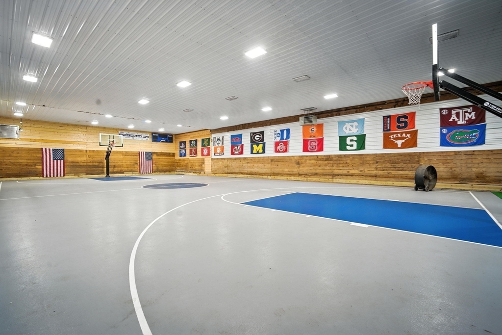 879 Russell Avenue Suffield, CT 06078 - Photo 36 of 40 a view of an empty room