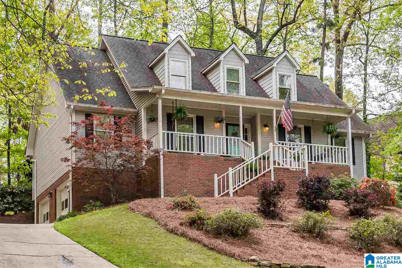 812 Mockernut Road Birmingham, AL 35244 - Photo 2 of 49