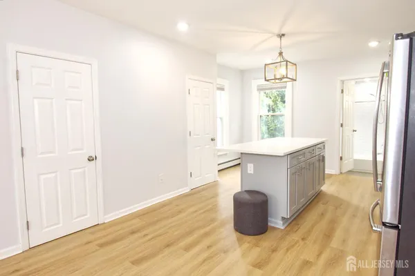 $2,795 | 1076 Fulton Street, Rahway, NJ 07065