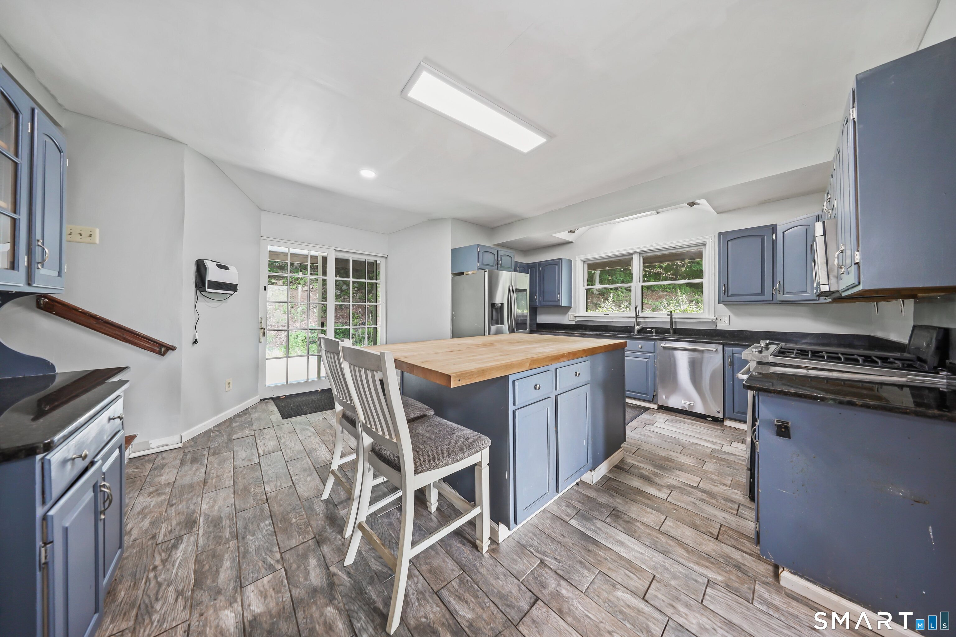 45 Carmel Road Bethany, CT 06524 - Photo 11 of 34