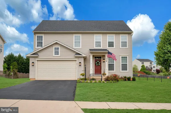 $549,900 | 92 Royal Crescent Way, Fredericksburg, VA 22406