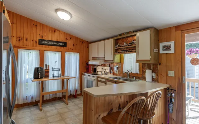 $184,000 | 18 Lakeside Drive, Fitzwilliam, NH 03447