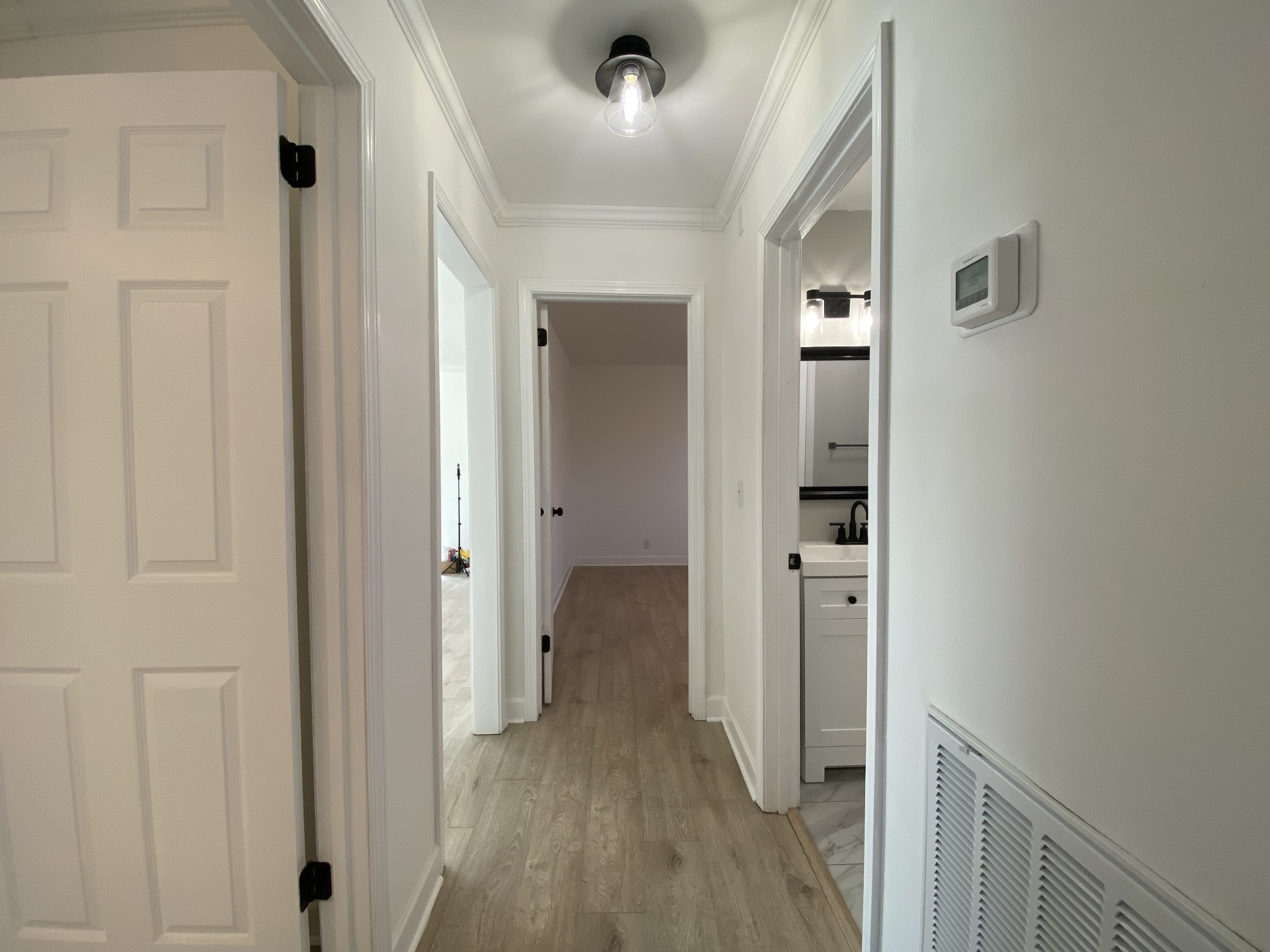 245 Raintree Drive Clarksville, TN 37042 - Photo 11 of 33