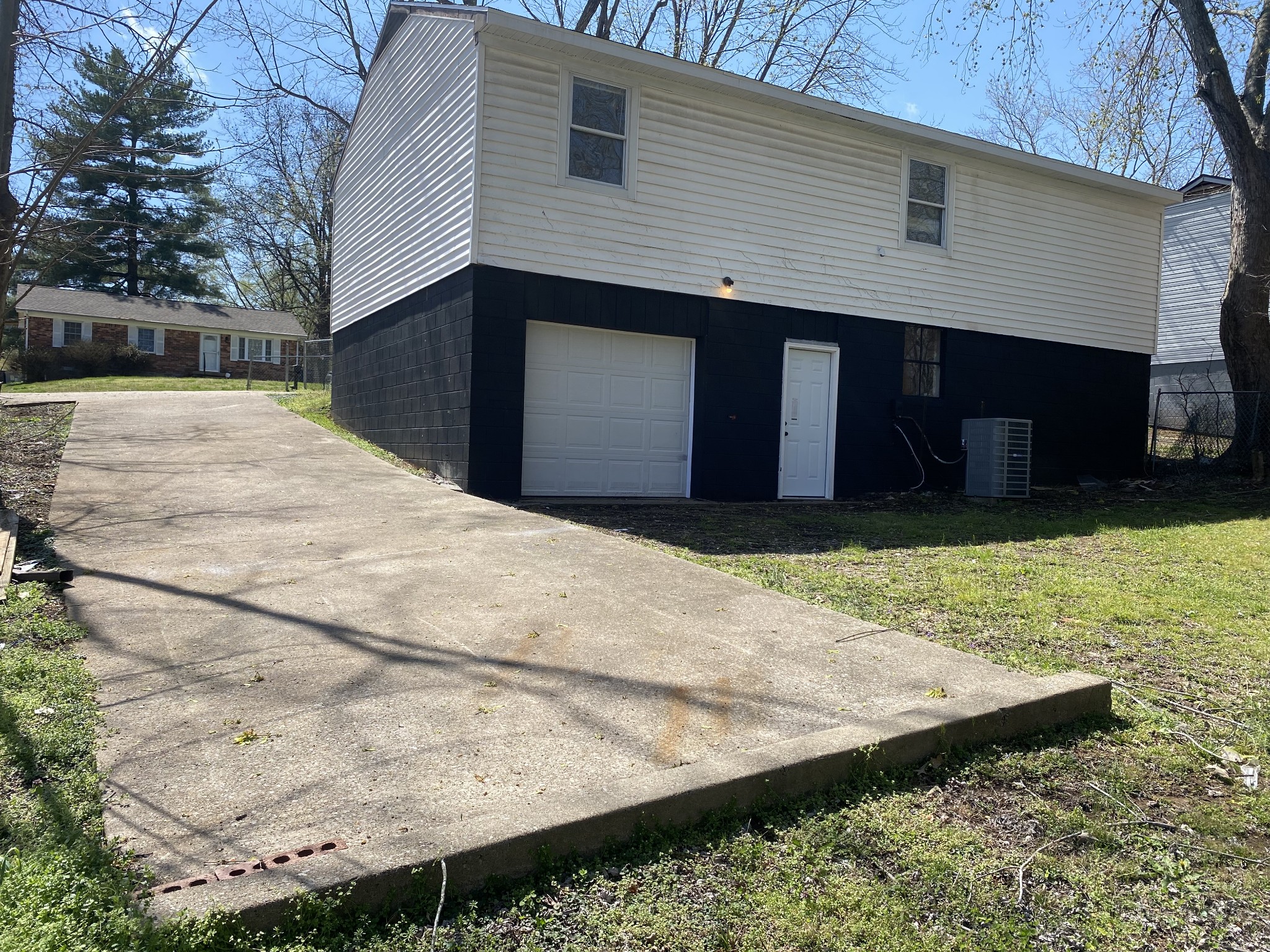 245 Raintree Drive Clarksville, TN 37042 - Photo 33 of 33 a view of a house with a yard