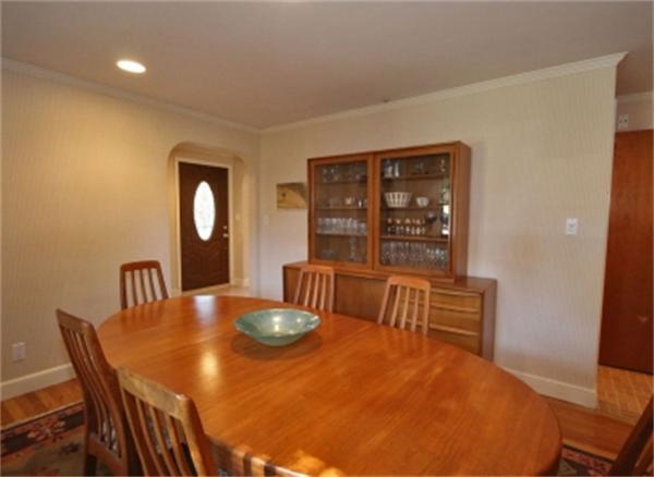 108 Ridgewood Road Milton, MA 02186 - Photo 12 of 23 Gallery Image 12
