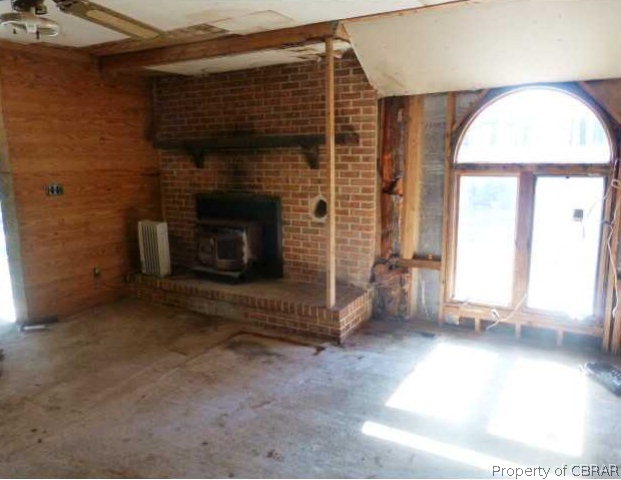 1903 Mark Pine Road Hayes, VA 23072 - Photo 5 of 9