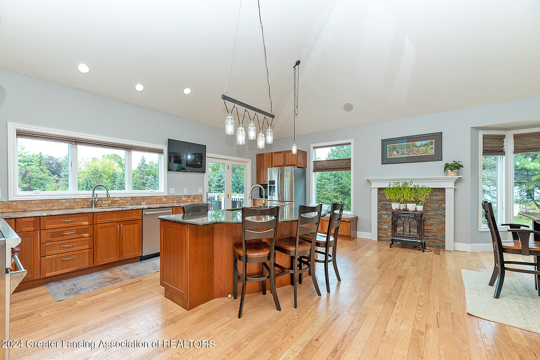 113 Three Oaks Road Okemos, MI 48864 - Photo 10 of 67 _DSC4750