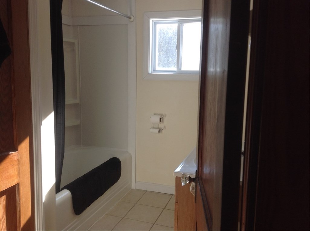 25 Ashaway Road Westerly, RI 02891 - Photo 10 of 13