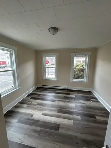 a view of empty room with window