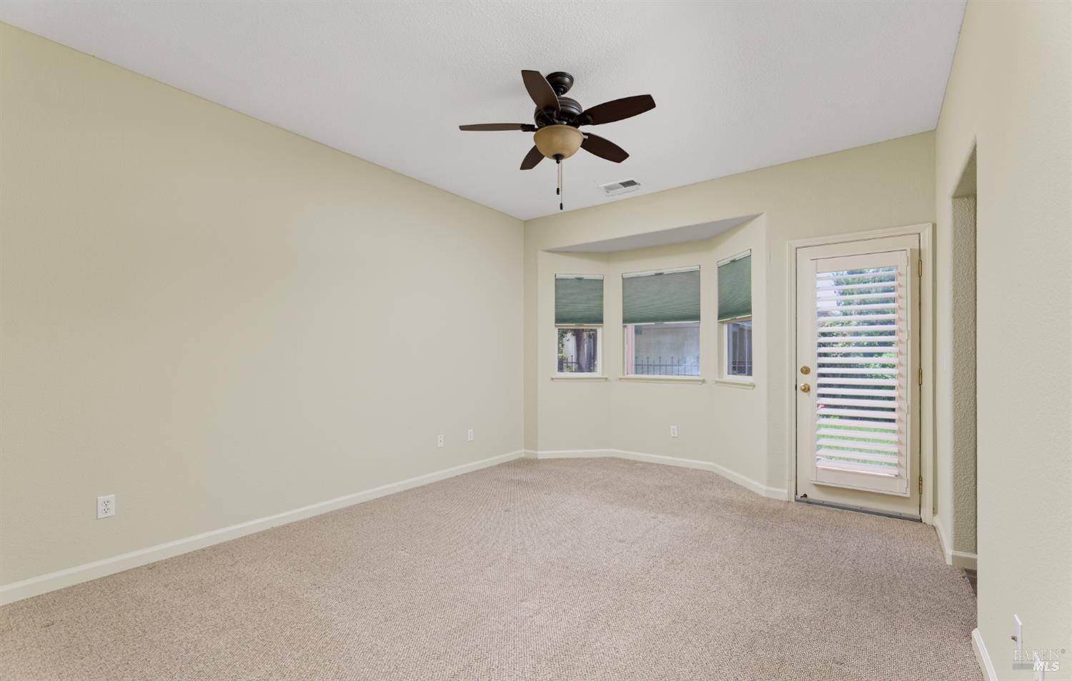 908 Bridgeport Way Rio Vista, CA 94571 - Photo 18 of 29 Gallery Image 18