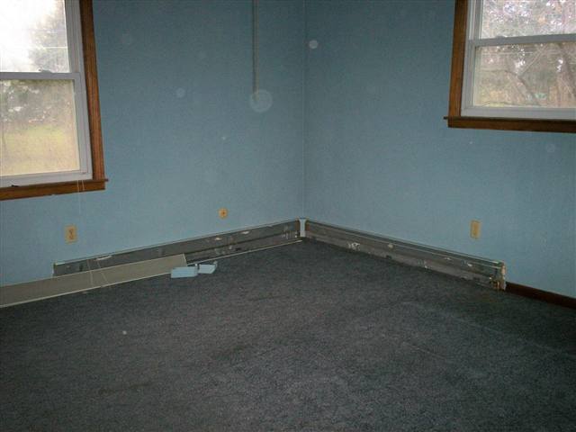 5312 Ricker Hill Road Davenport, IA 52802 - Photo 5 of 12 Gallery Image 5