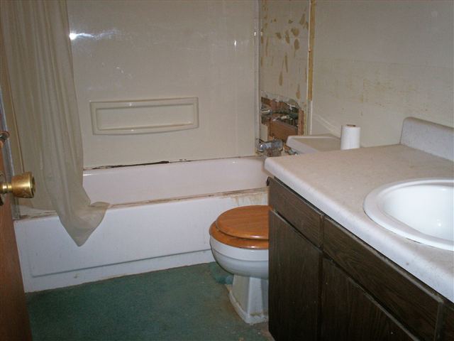 5312 Ricker Hill Road Davenport, IA 52802 - Photo 8 of 12 Gallery Image 8