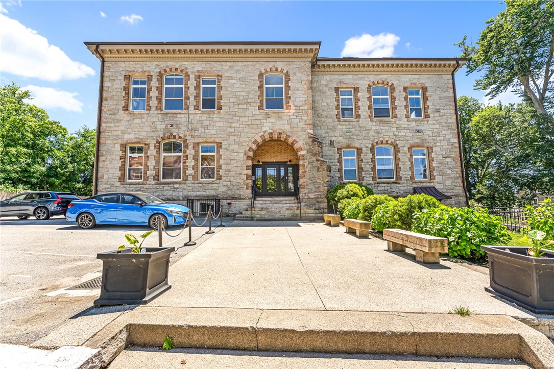 426 Spring Street, Unit B103 Newport, RI 02840 - Photo 27 of 31
