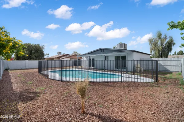 $349,900 | 3047 West Greenway Road, Phoenix, AZ 85053