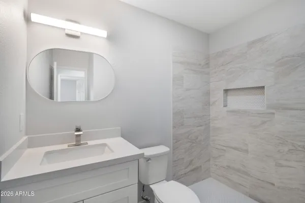 $349,900 | 3047 West Greenway Road, Phoenix, AZ 85053