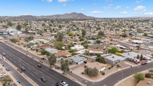 $349,900 | 3047 West Greenway Road, Phoenix, AZ 85053