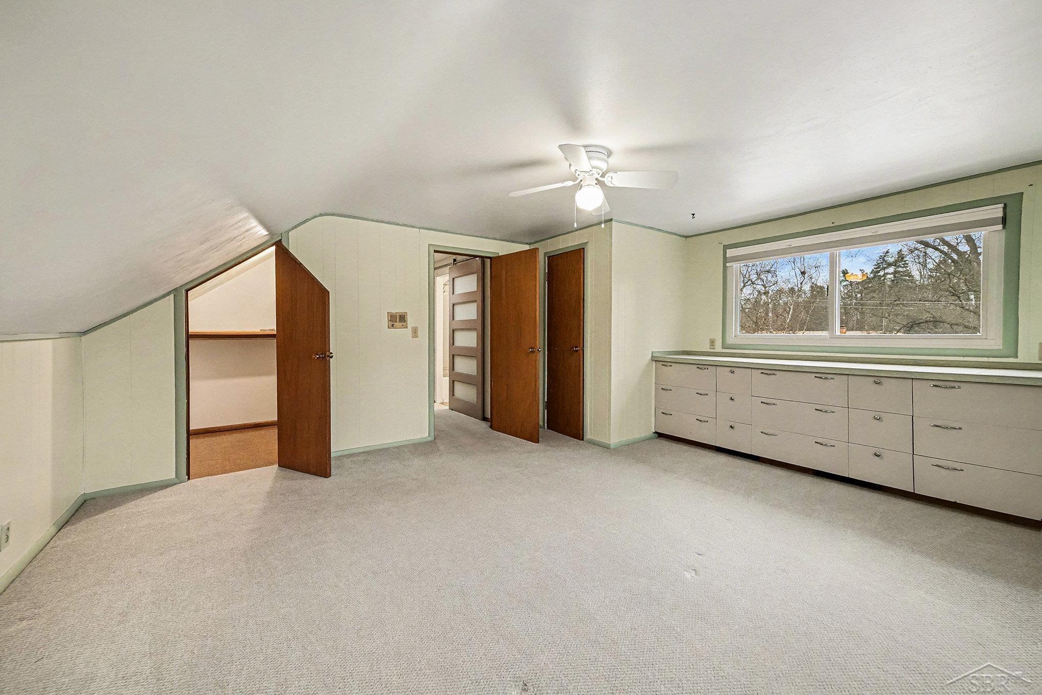 305 Sandy Ridge Court Midland, MI 48640 - Photo 23 of 39 Gallery Image 23