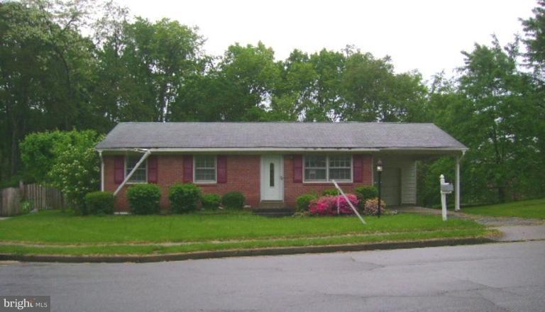 14659 Cloverdale Road Woodbridge, VA 22193 - Photo 1 of 9 Exterior (Main)