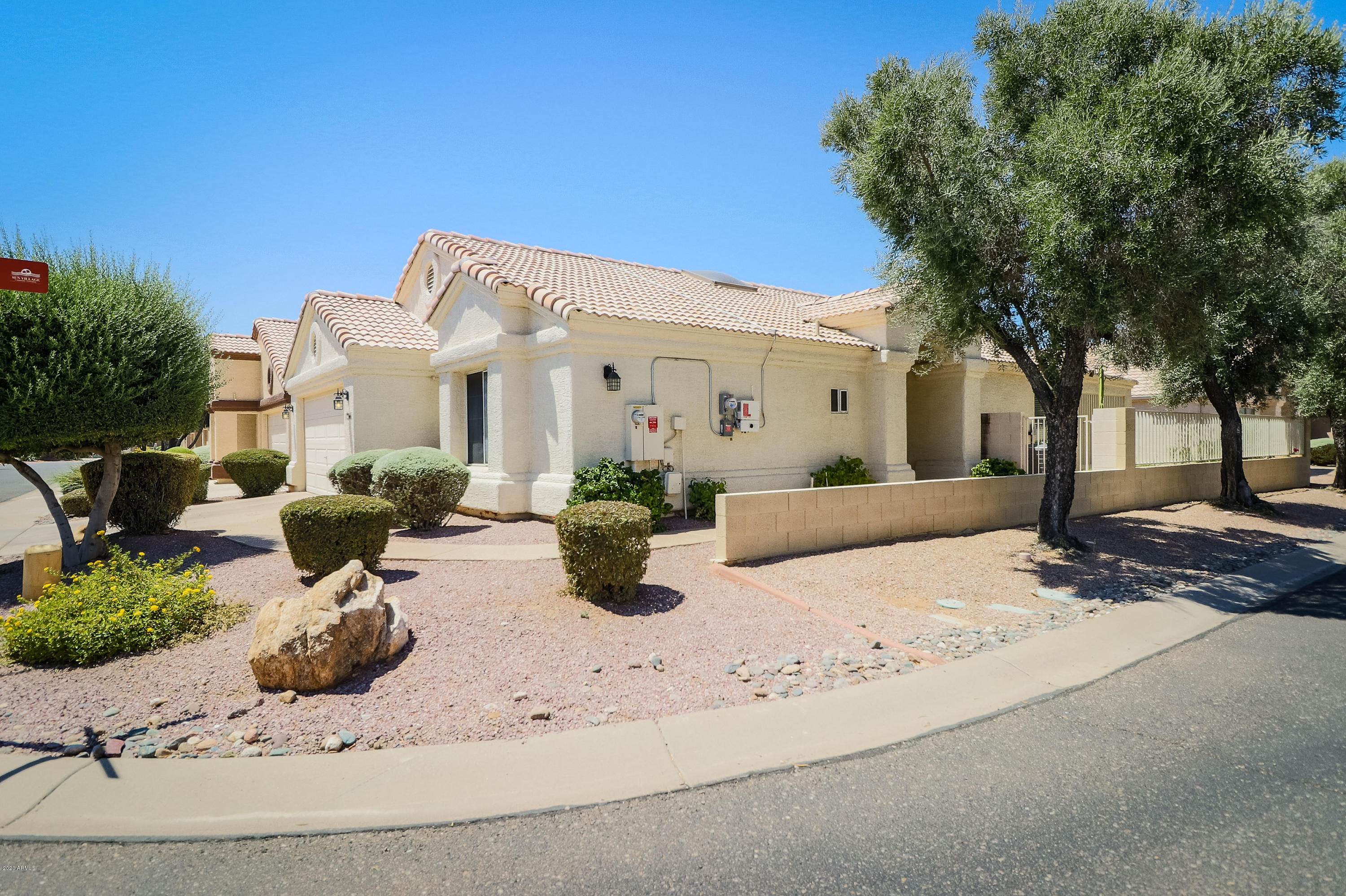 17346 North Inca Way Surprise, AZ 85374 - Photo 10 of 55 Corner Lot With Open Side Yard To Entry.