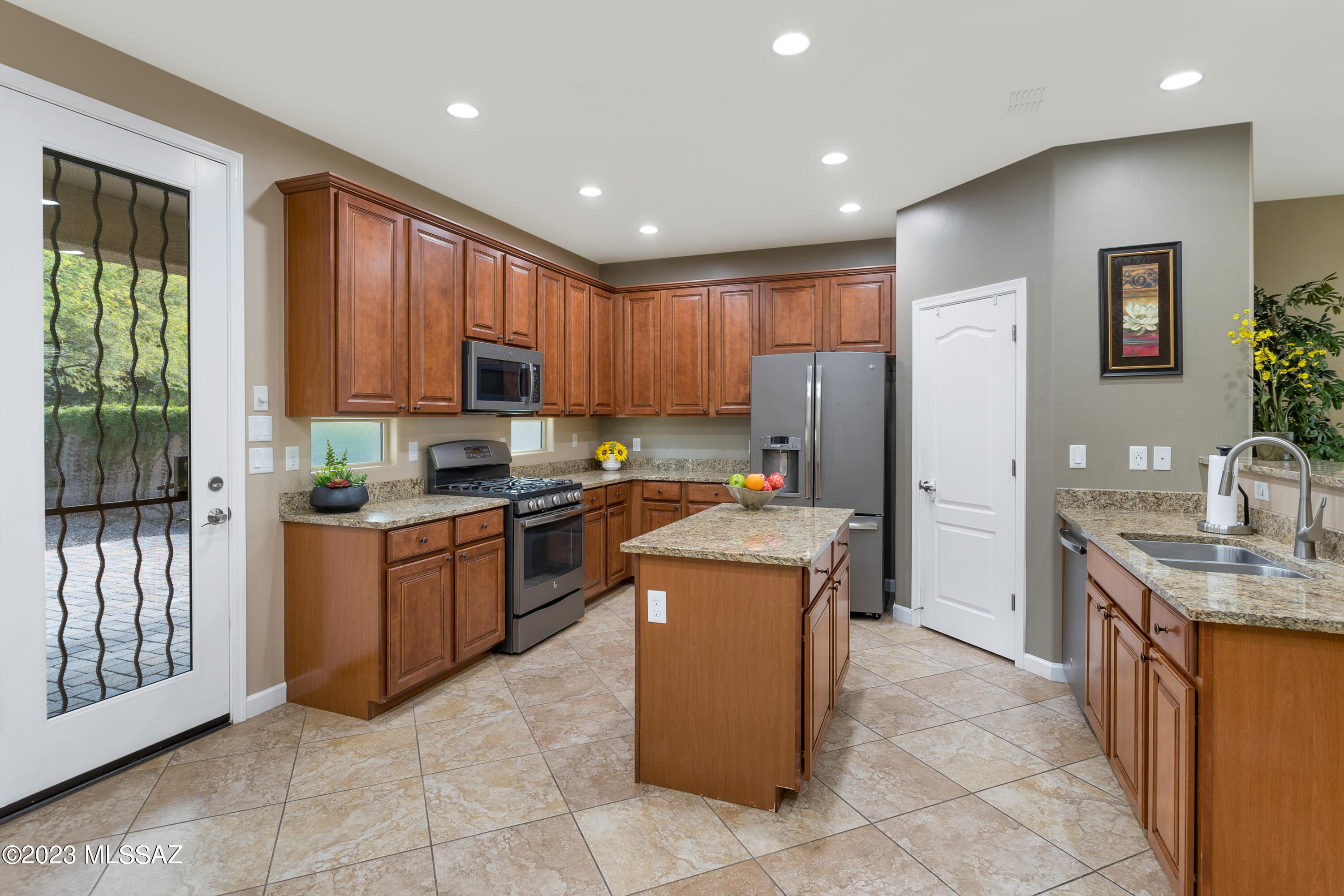 12920 North Shell Traders Court Tucson, AZ 85755 - Photo 6 of 31