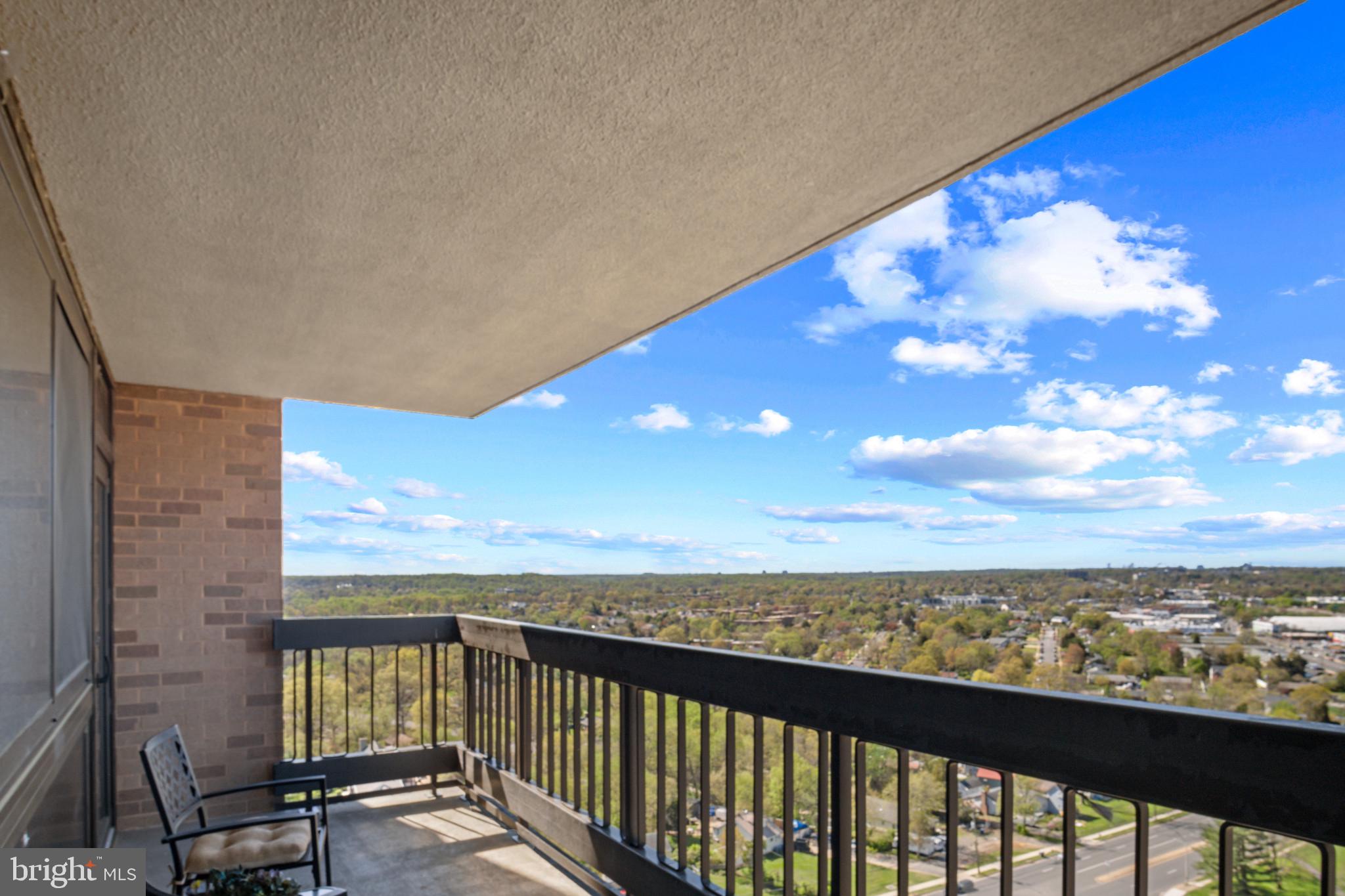 5501 Seminary Road, Unit 2012S Falls Church, VA 22041 - Photo 7 of 58 Gallery Image 7