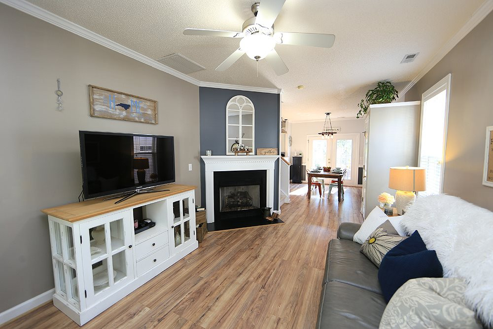 11016 Farmville Road Raleigh, NC 27614 - Photo 6 of 21 Living Room