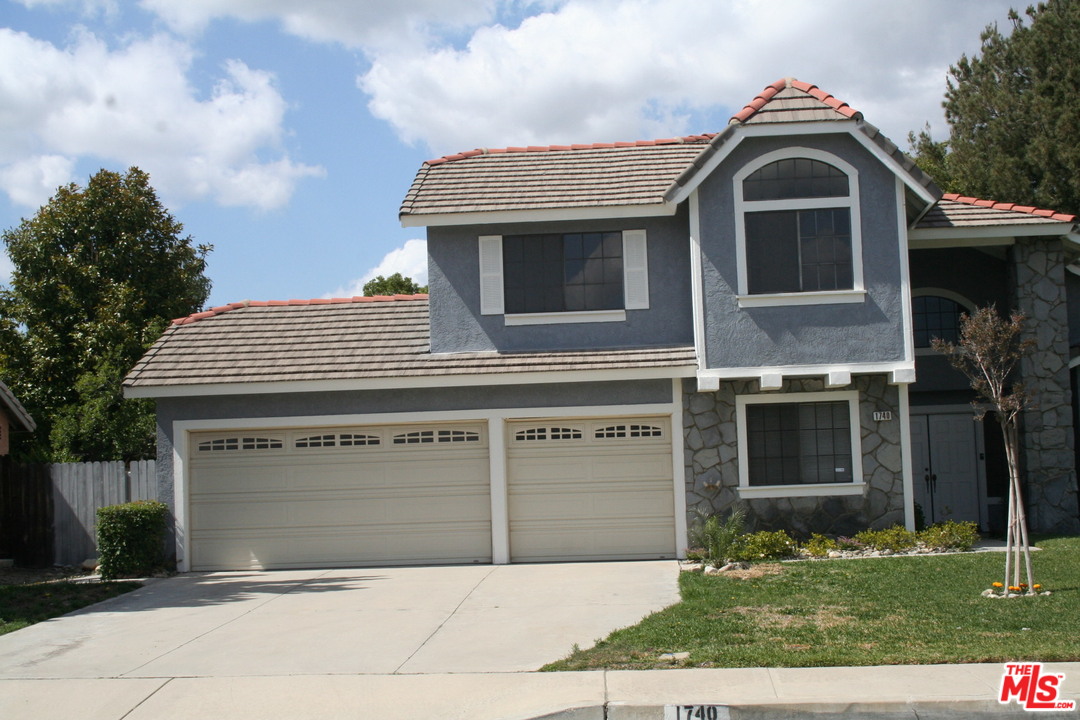 1740 West Via Verde Road Rialto, CA 92377 - Photo 3 of 27 Gallery Image 3