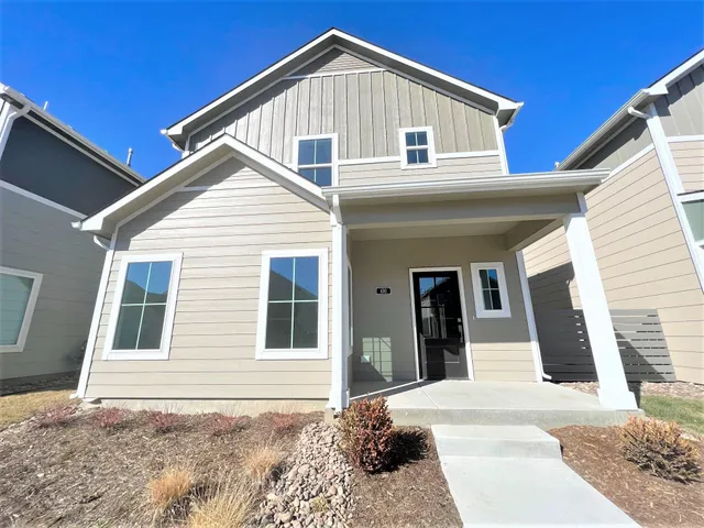 $330,155 | 430 East Park Place, Andover, KS 67002