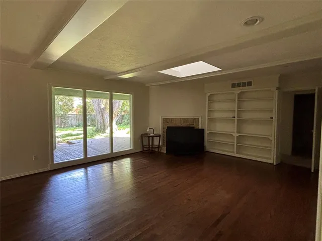 $3,100 | 328 Ridge Crest Drive, Richardson, TX 75080