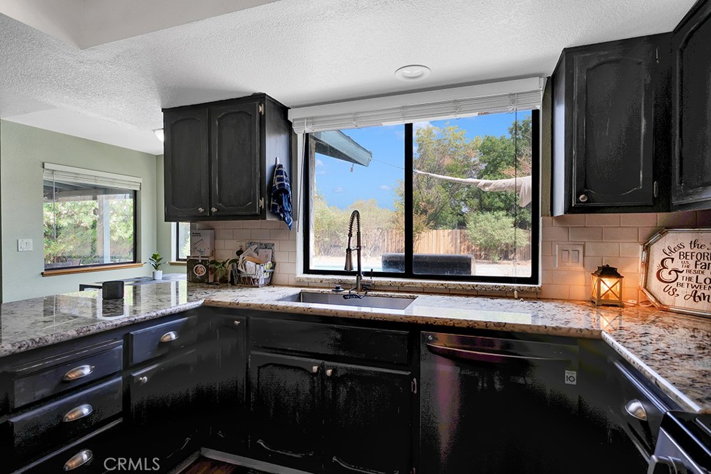 1116 West Tamarisk Avenue Ridgecrest, CA 93555 - Photo 18 of 49