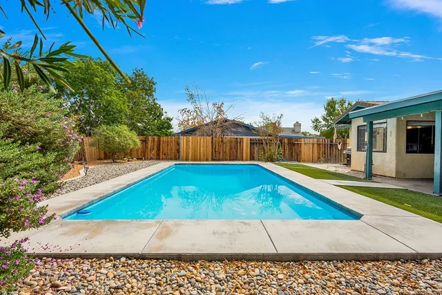 $390,000 | 1116 West Tamarisk Avenue, Ridgecrest, CA 93555