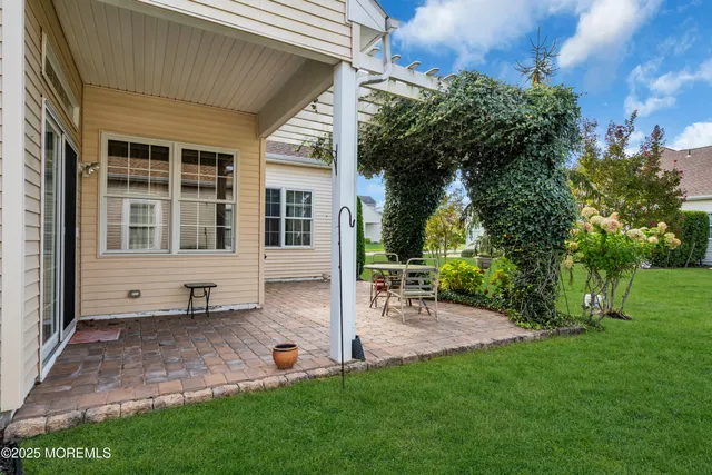 $625,000 | 30 Eagleswood Drive, Waretown, NJ 08758