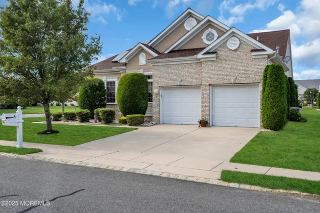 $625,000 | 30 Eagleswood Drive, Waretown, NJ 08758