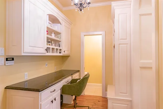 $1,675,000 | 902 East South Street, Lindale, TX 75771