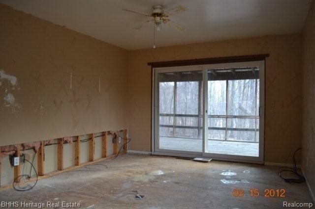 5770 North Latson Road Howell, MI 48855 - Photo 14 of 25 Bedroom #3