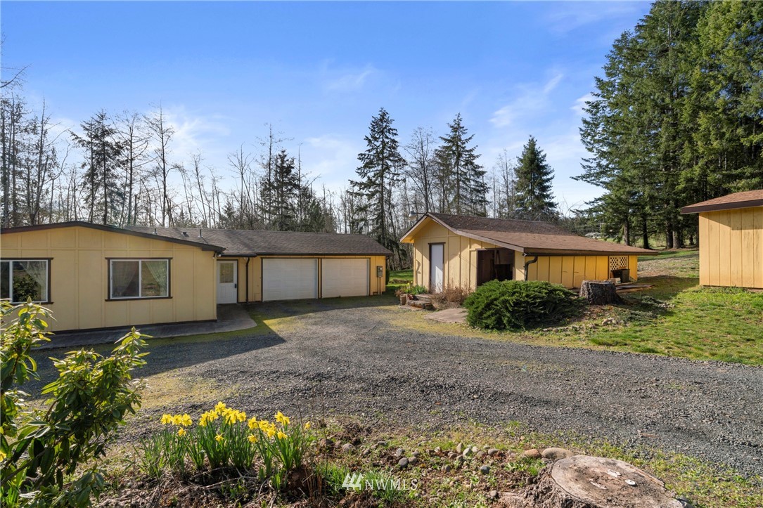 629 B Brockway Road Chehalis, WA 98532 - Photo 2 of 17