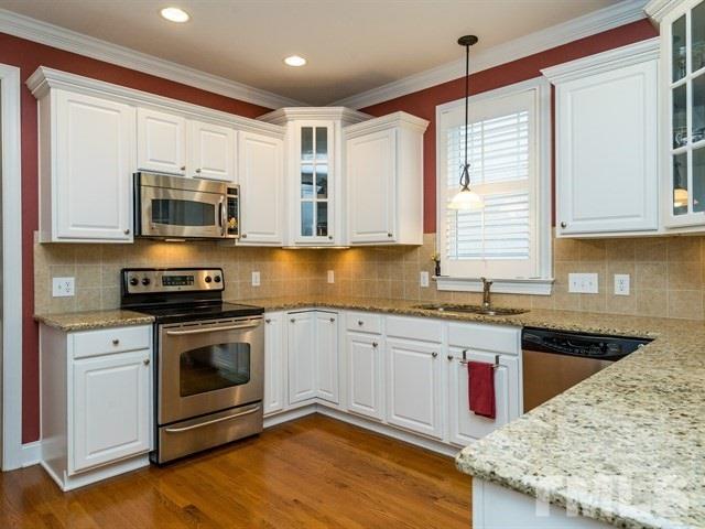 10586 Evergreen Spring Place Raleigh, NC 27614 - Photo 4 of 25