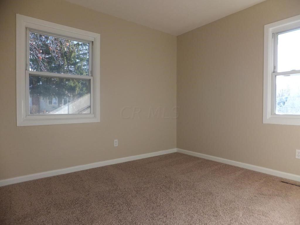 3301 Faycrest Road Columbus, OH 43232 - Photo 7 of 9 thumbnail_Faycrest Bedroom 3