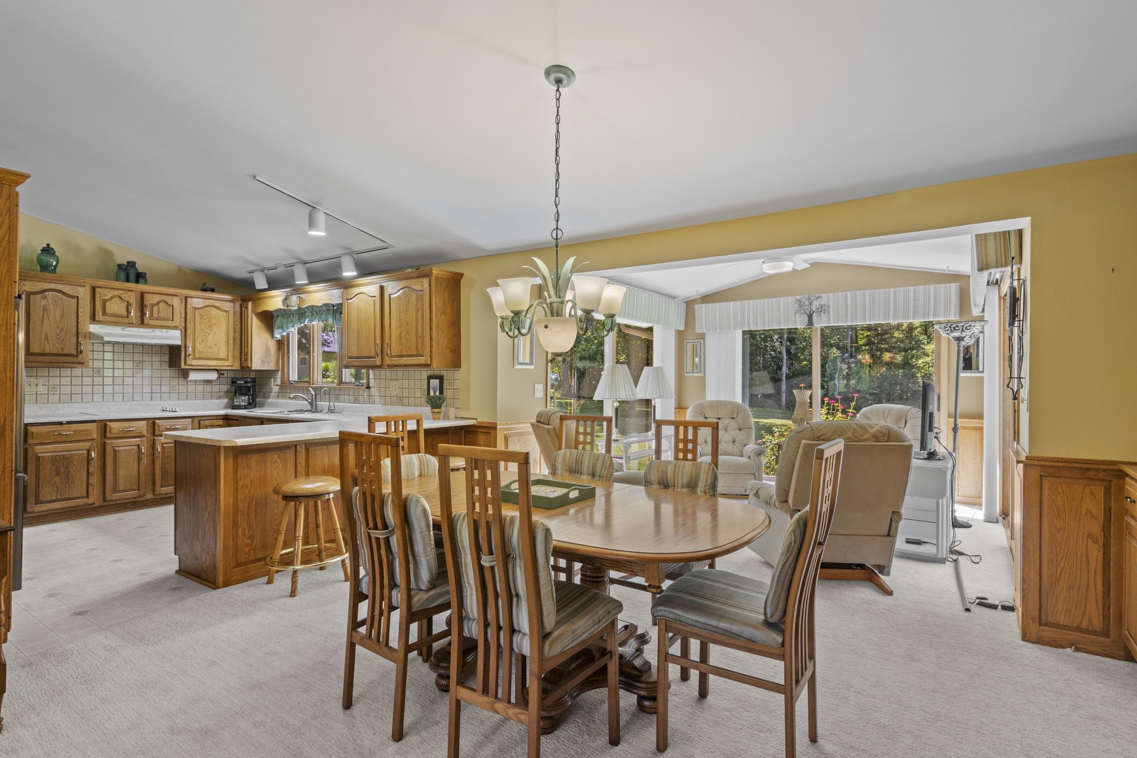 10080 East 50 Road Cadillac, MI 49601 - Photo 10 of 57