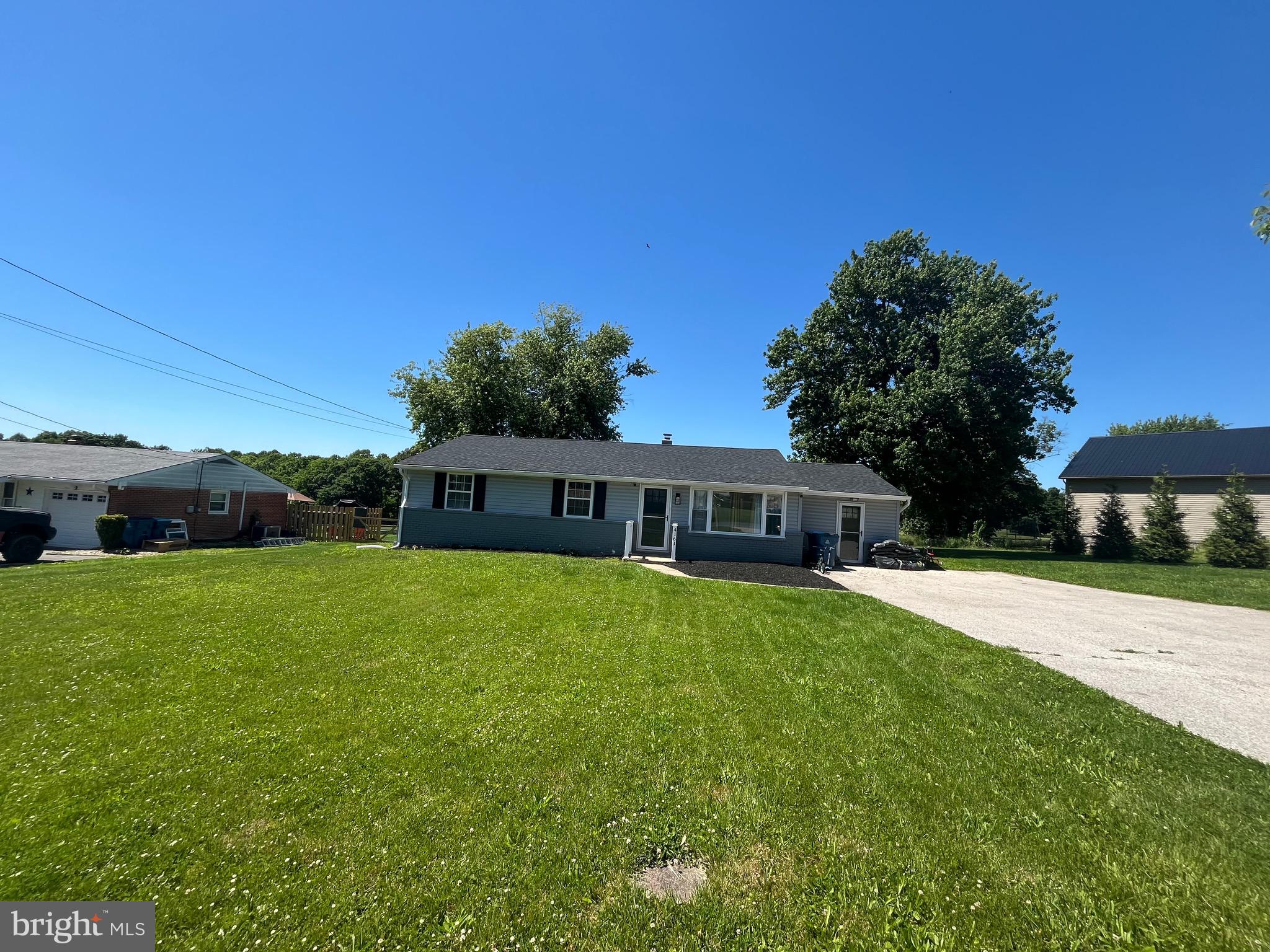 4161 Walters Hatchery Road York, PA 17408 - Photo 2 of 2