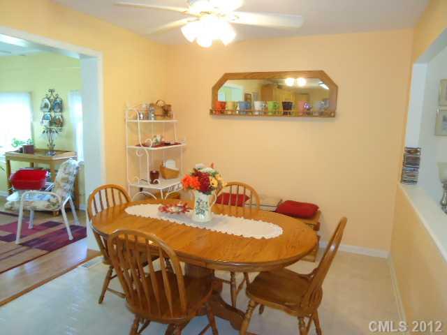 565 Windy Hill Road York, SC 29745 - Photo 5 of 15