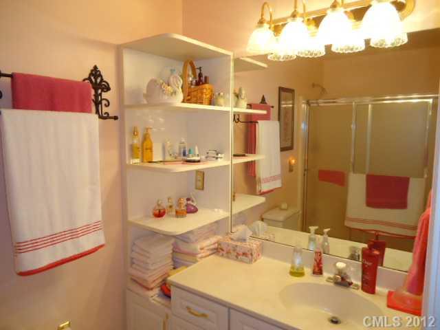 565 Windy Hill Road York, SC 29745 - Photo 9 of 15