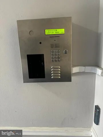 $999 | 6024-28 Larchwood Avenue, Philadelphia, PA 19143