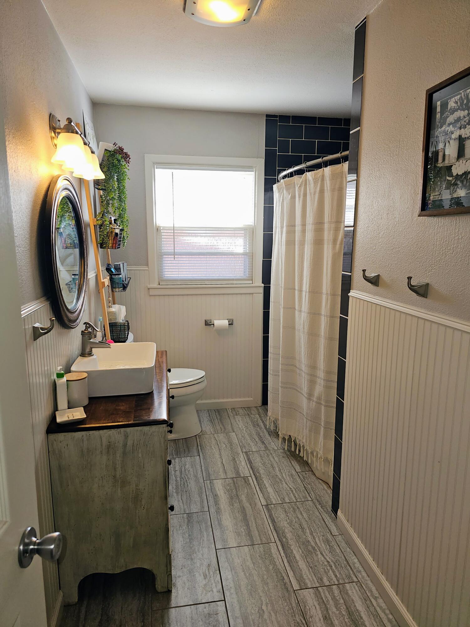 3509 38th Street Lubbock, TX 79413 - Photo 9 of 24 20230407_100824