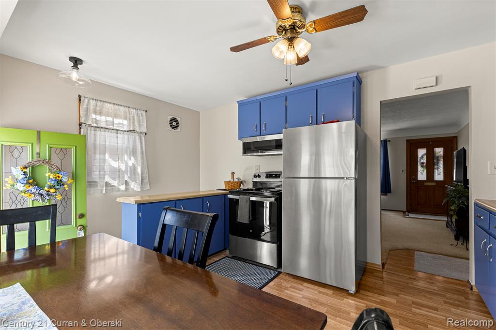 3835 Grange Road Trenton, MI 48183 - Photo 17 of 43 Gallery Image 17