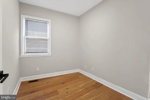 $2,300 | 2612 Loyola Northway, Baltimore, MD 21215