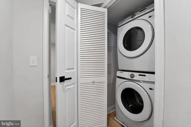 $2,300 | 2612 Loyola Northway, Baltimore, MD 21215